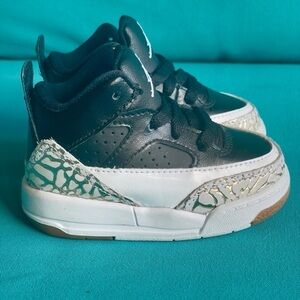 Baby Nike Air Jordan 3 size 4C